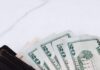 Wat zijn de kansen voor financiële administratieve medewerkers om te groeien en vorderen in hun carrière?